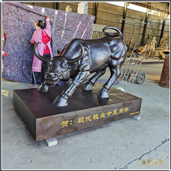 鑄銅關(guān)公 公司銅牛擺件定制