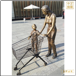 鑄銅關公 逛商場人物銅雕塑