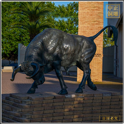 鑄銅關公 拓荒牛雕塑